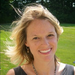 Meet your Posher, Davina